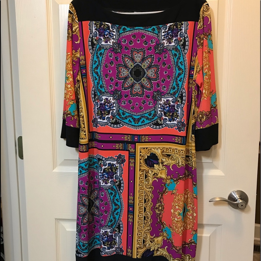 Boho dress for all day comfort & color. Size XL.